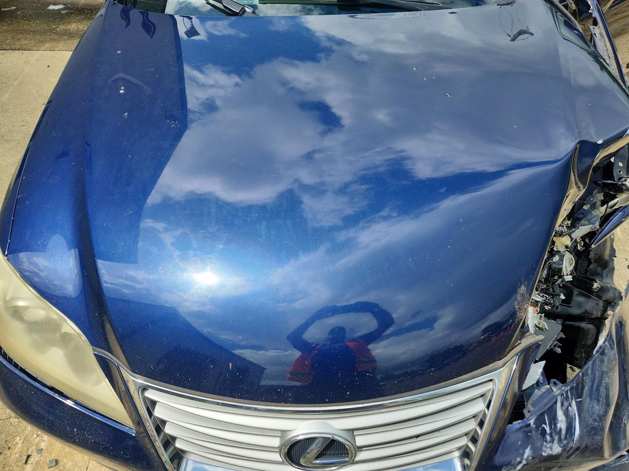 JTHBK1EG6C2506700 · 2012 LEXUS ES · 11/12
