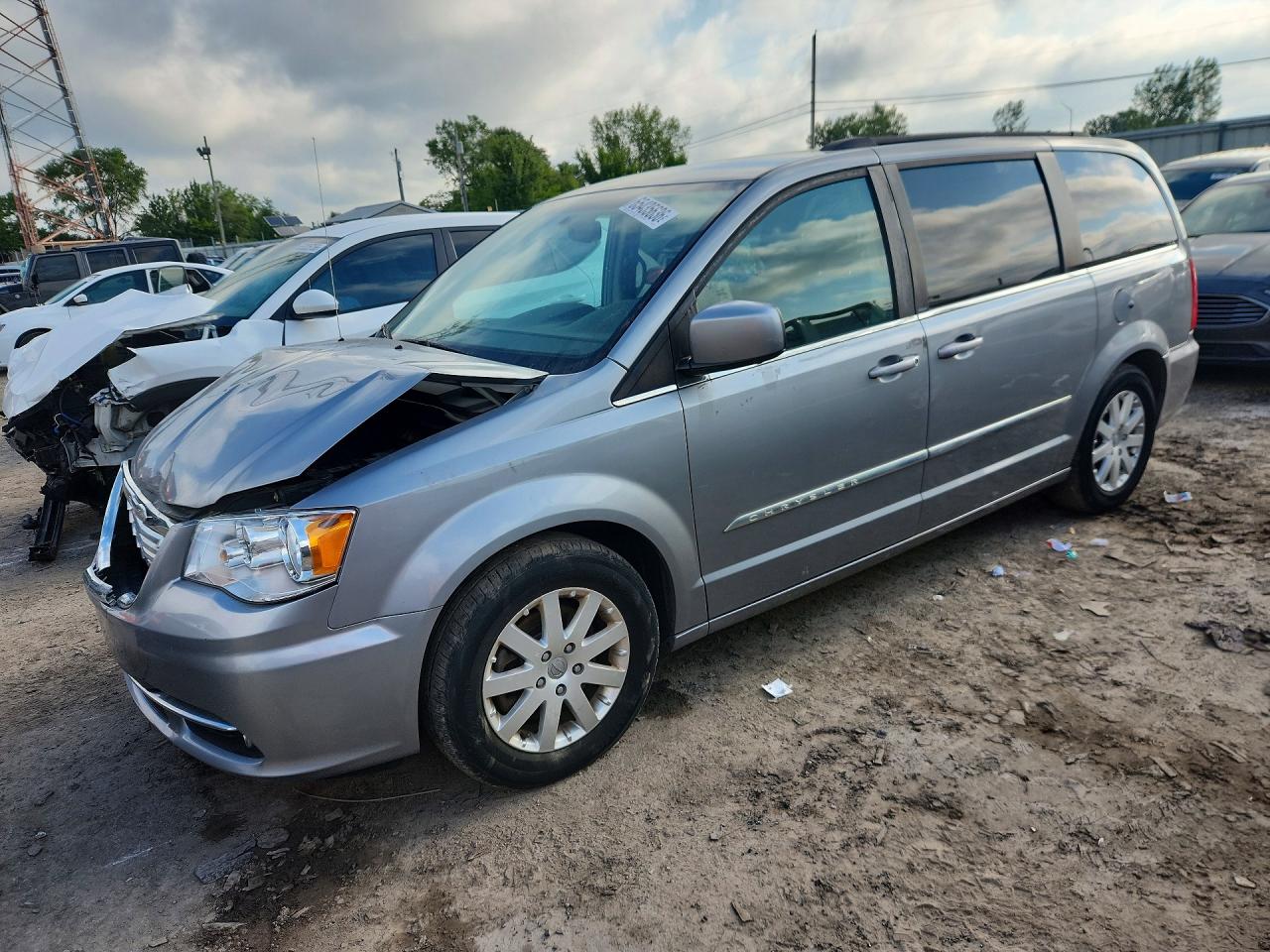 2C4RC1BG1ER174705 · 2014 CHRYSLER TOWN & COUNTRY