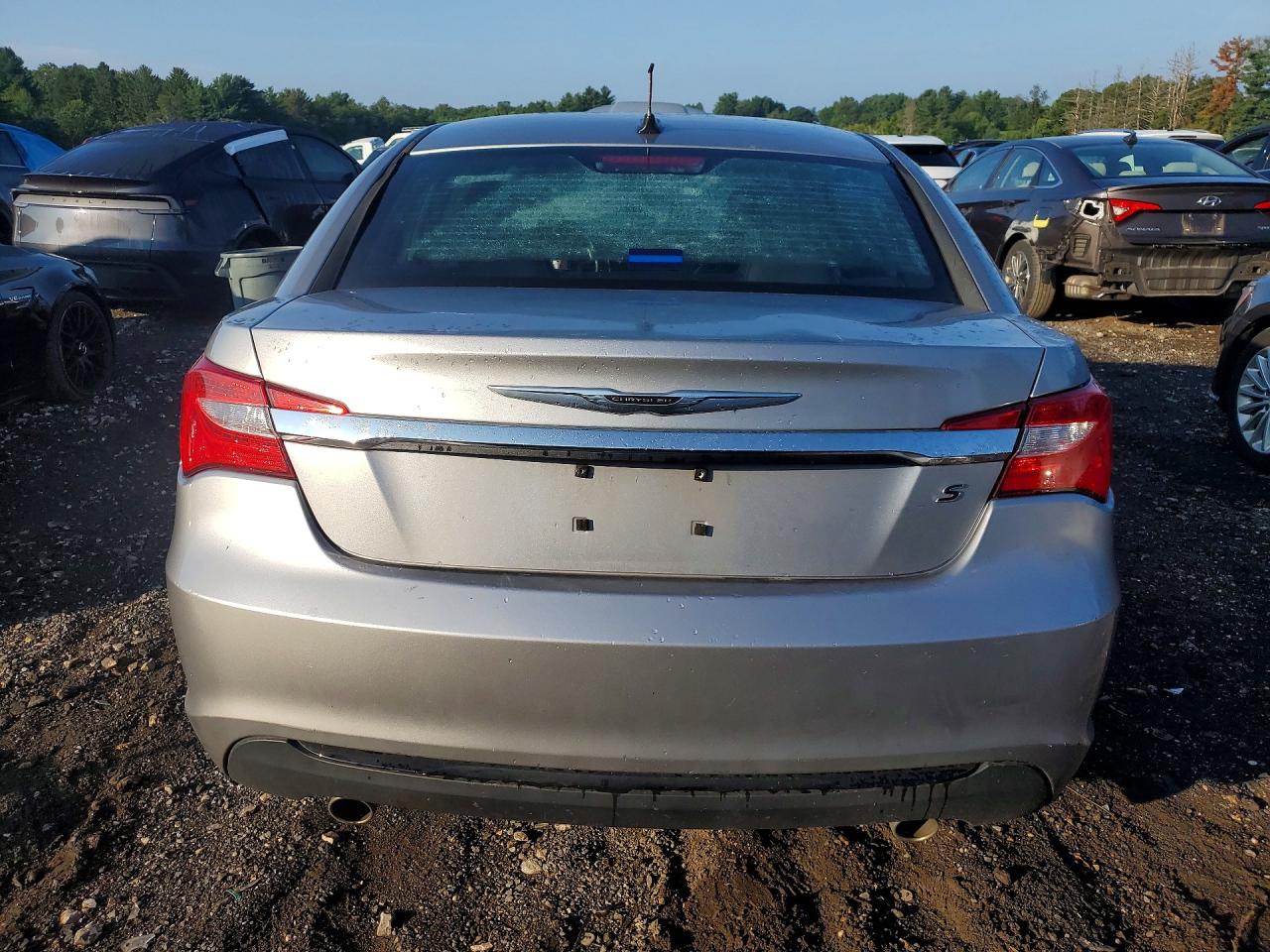 1C3CCBCG1DN578209 · 2013 CHRYSLER 200 · 6/12