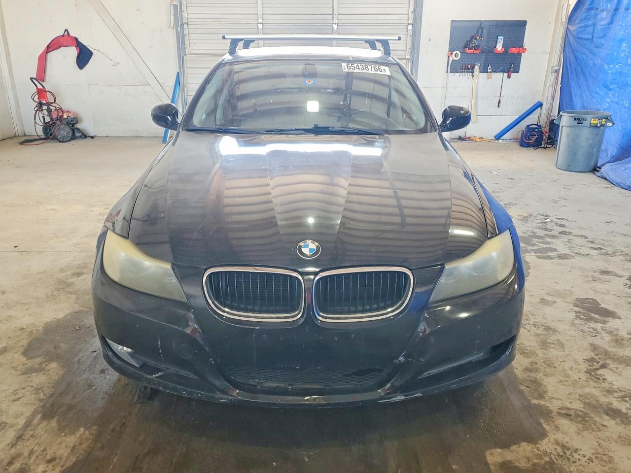 WBAPH5C54AA439335 · 2010 BMW 328 · 5/12