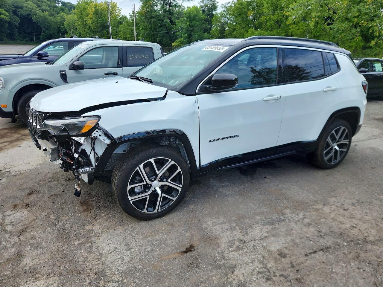 3C4NJDCN3RT164117 · 2024 JEEP COMPASS