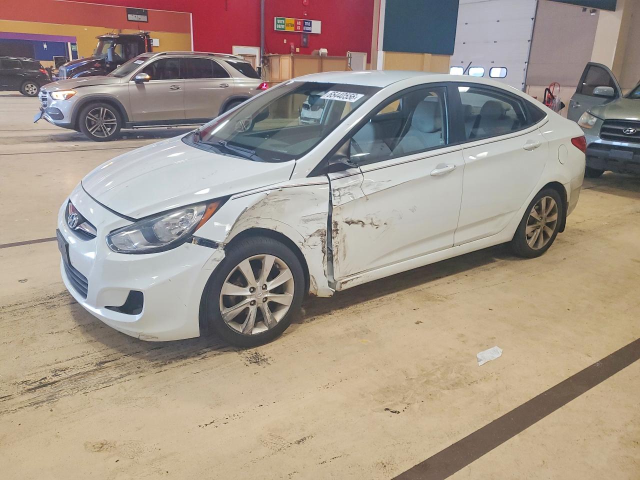 KMHCU4AE0CU070156 · 2012 HYUNDAI ACCENT