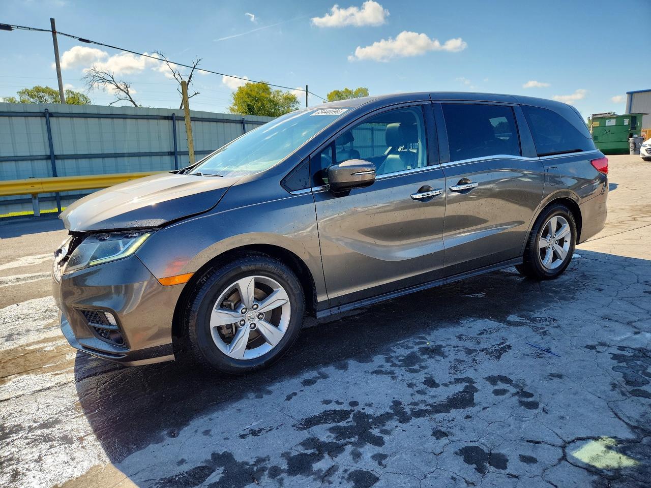 5FNRL6H77JB005668 · 2018 HONDA ODYSSEY
