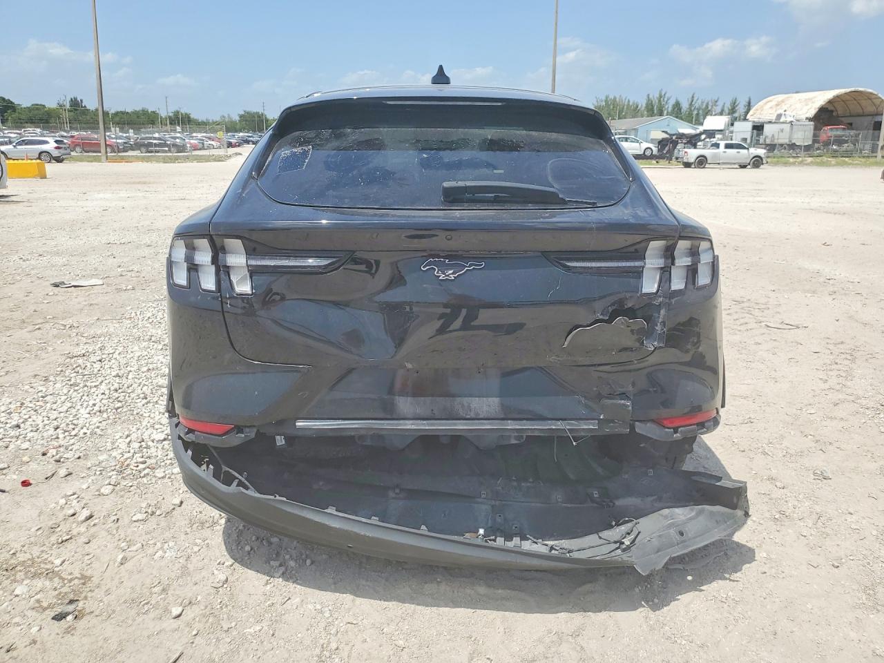 3FMTK1RM8NMA11766 · 2022 FORD MUSTANG MACH-E · 6/13