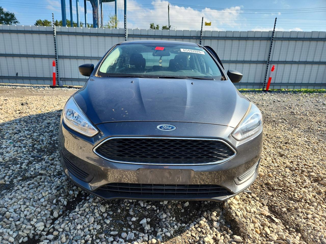 1FADP3E29JL215231 · 2018 FORD FOCUS · 5/12