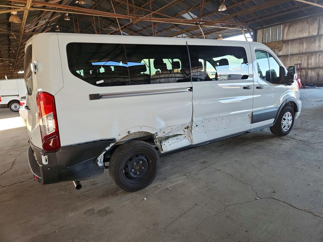 1FBAX2YGXTKA28639 · 2026 FORD TRANSIT · 3/13