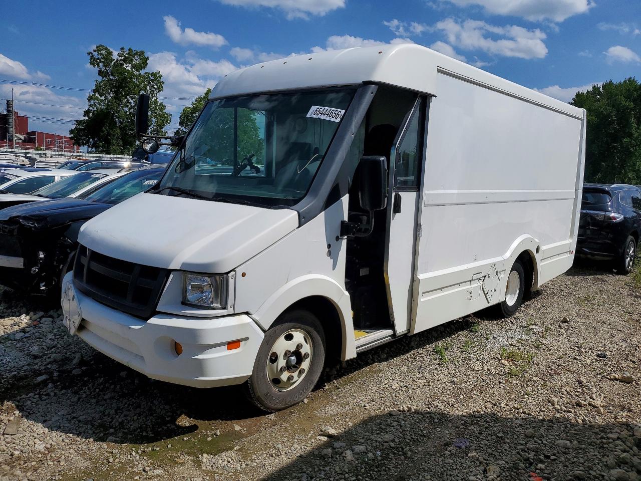 2018 ISUZU NPR