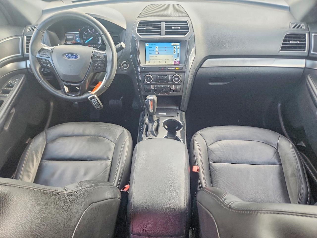 1FM5K7D88JGB26913 · 2018 FORD EXPLORER · 8/13
