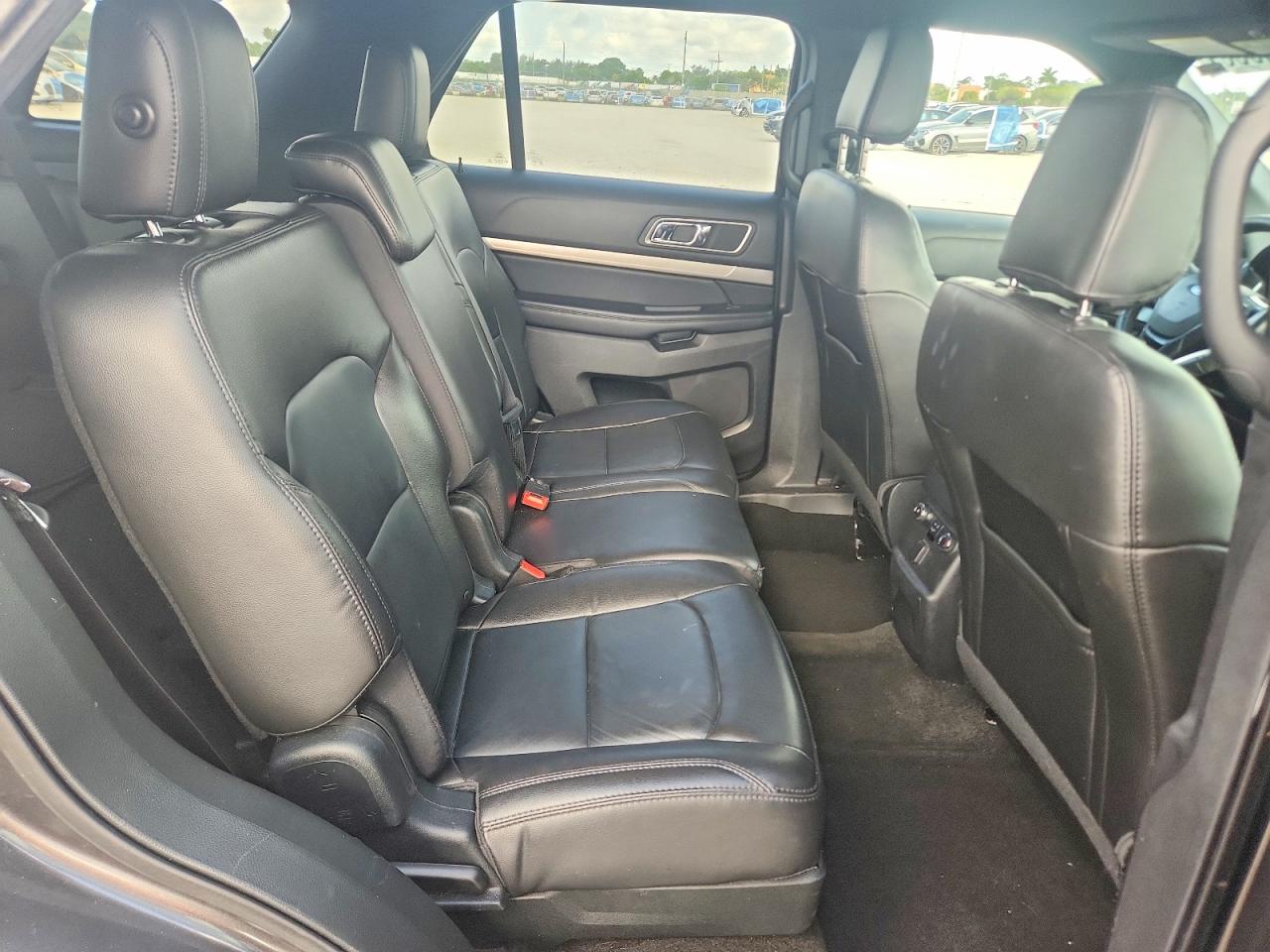 1FM5K7D88JGB26913 · 2018 FORD EXPLORER · 11/13