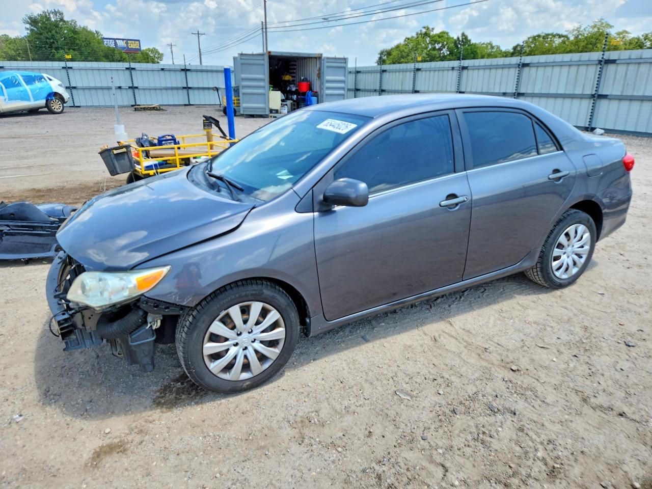 5YFBU4EE7DP118843 · 2013 TOYOTA COROLLA