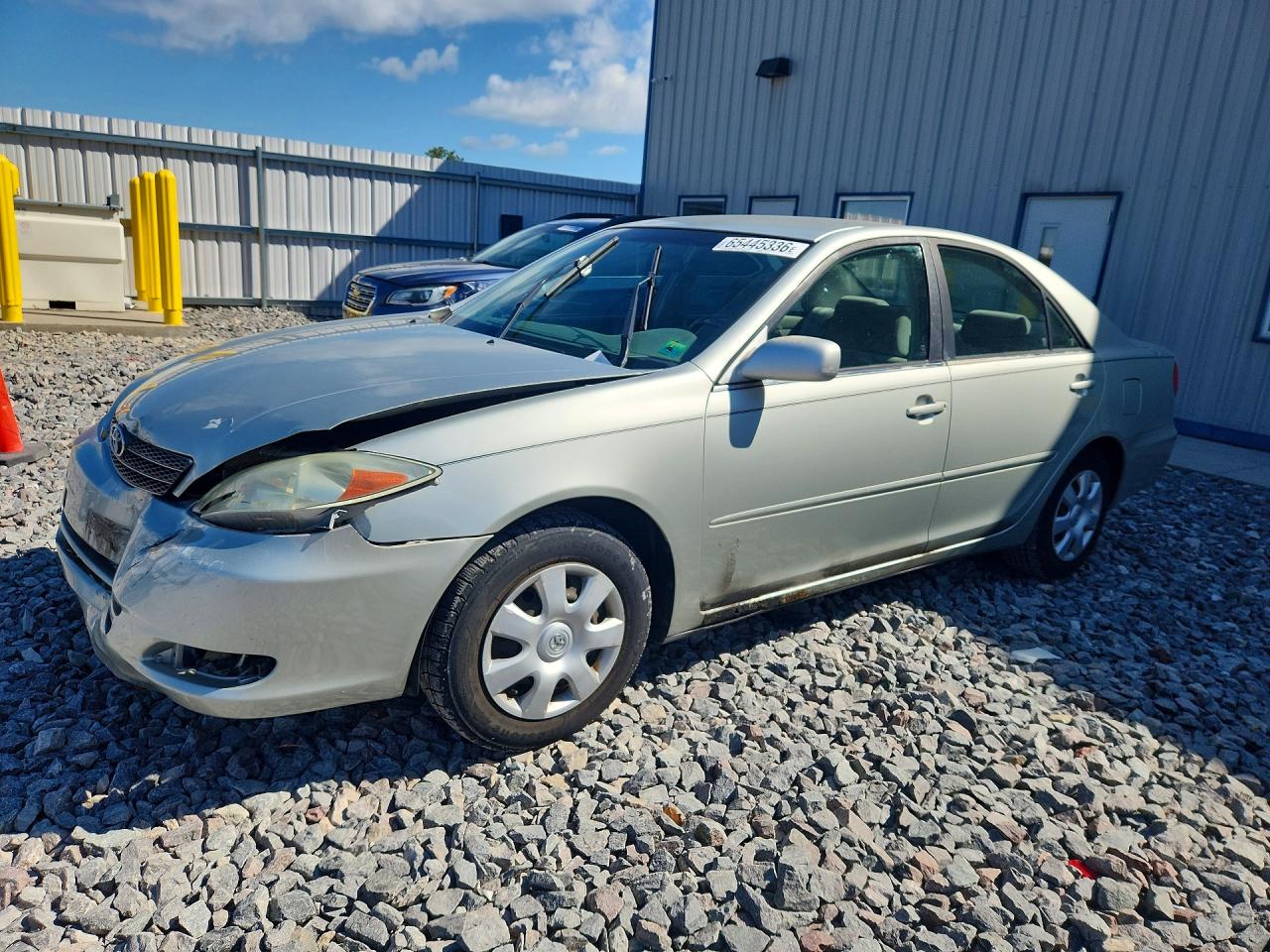 JTDBE32K440260563 · 2004 TOYOTA CAMRY