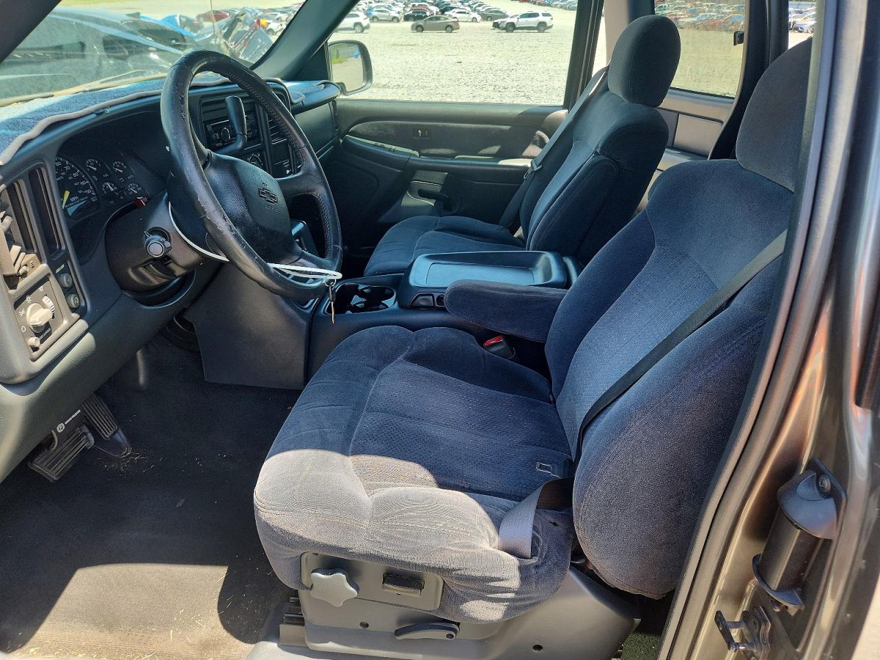 2GCEC19T3Y1353607 · 2000 CHEVROLET SILVERADO · 7/13