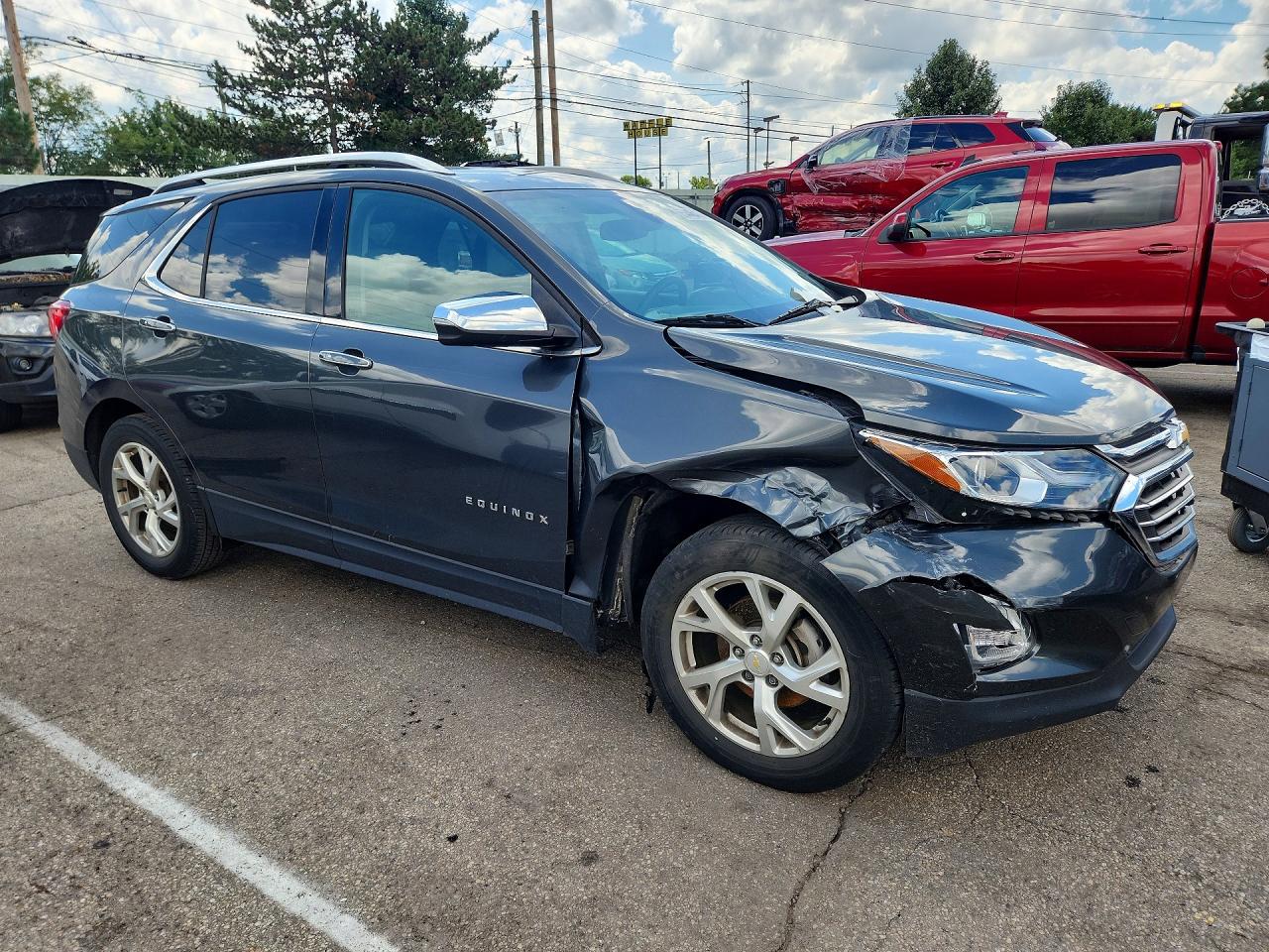 2GNAXMEV2J6292309 · 2018 CHEVROLET EQUINOX · 4/13