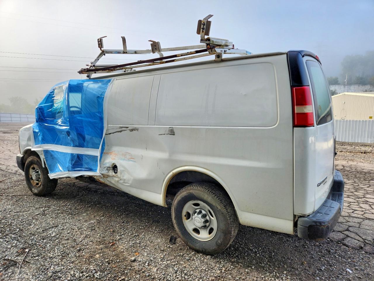 1GCWGFBA6E1210148 · 2014 CHEVROLET EXPRESS G2500 · 2/13