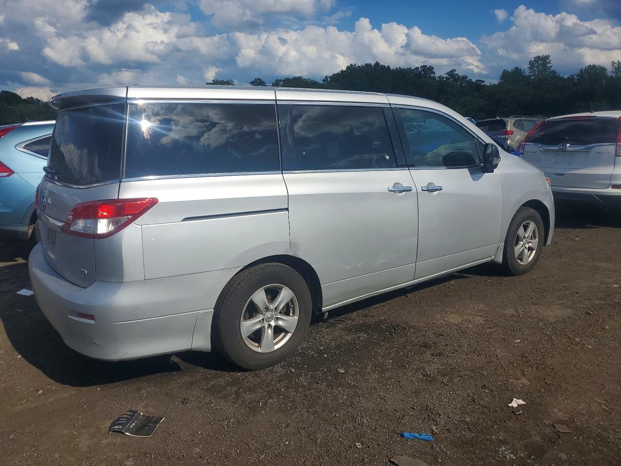 JN8AE2KPXD9065892 · 2013 NISSAN QUEST · 3/13