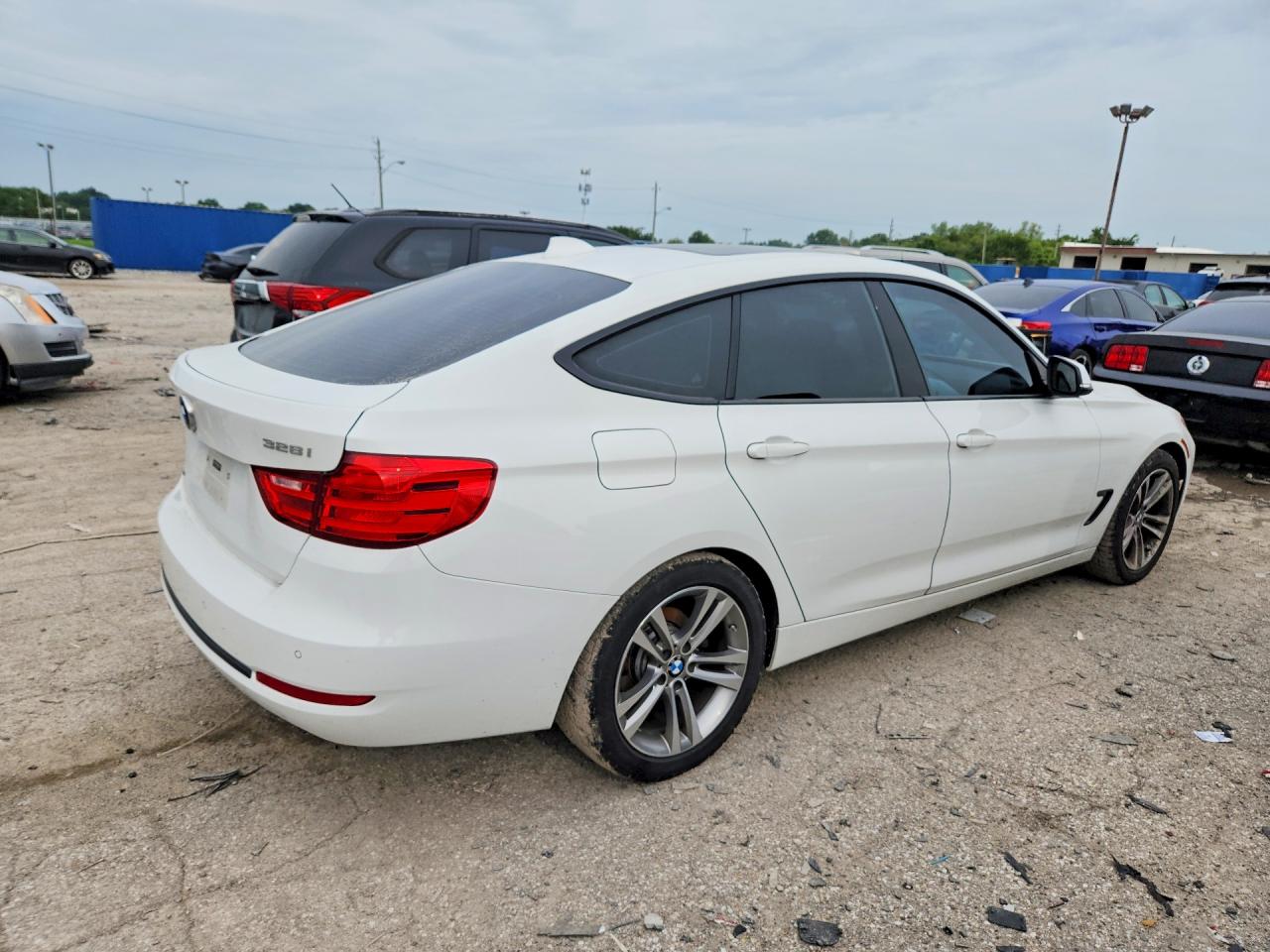 WBA8Z5C53GG500066 · 2016 BMW 328 · 3/12