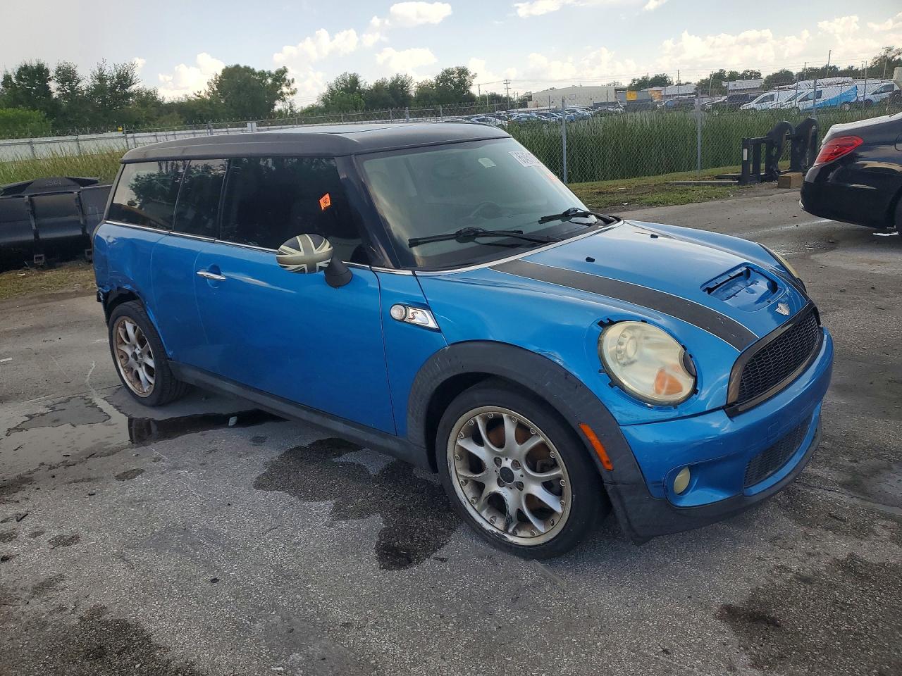 WMWMM33509TP73199 · 2009 MINI COOPER · 4/13