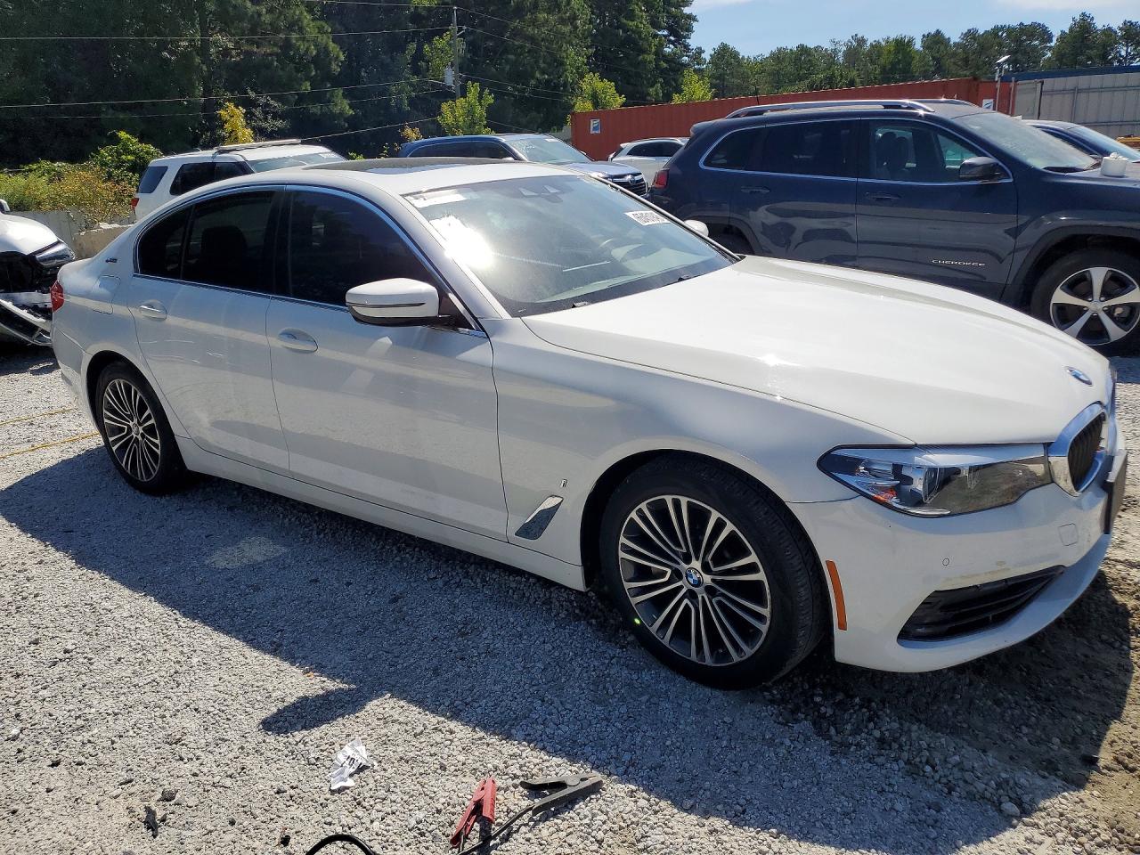 WBAJA9C58KB399127 · 2019 BMW 530E · 4/12
