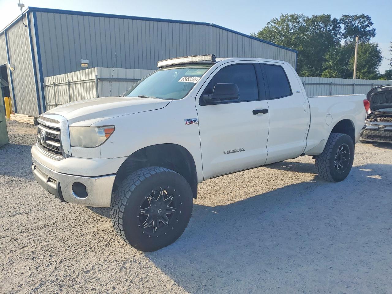 2012 TOYOTA TUNDRA
