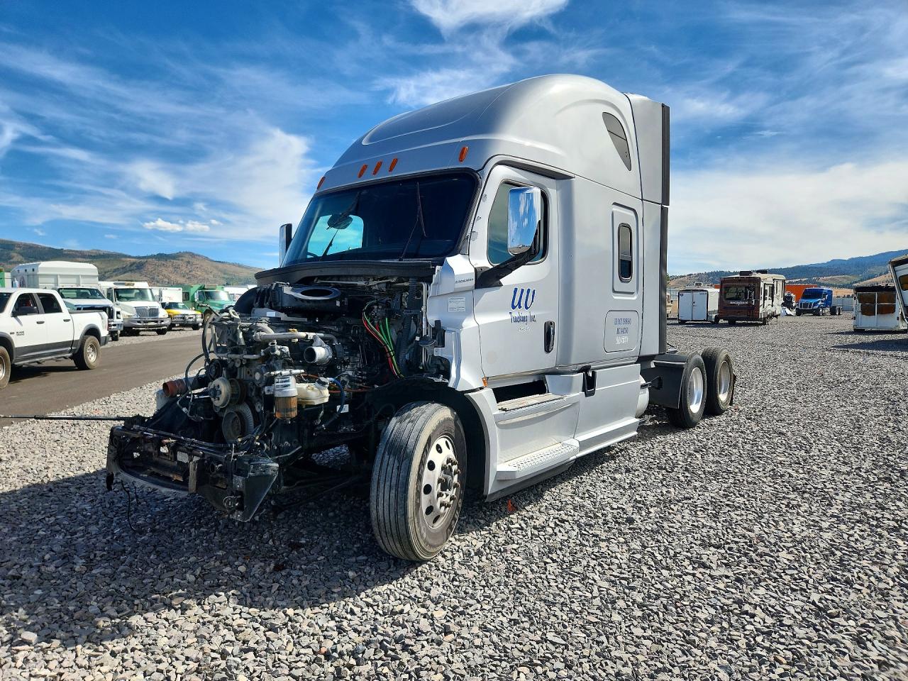 3AKJHHDR7LSLS7810 · 2020 FREIGHTLINER CASCADIA 126