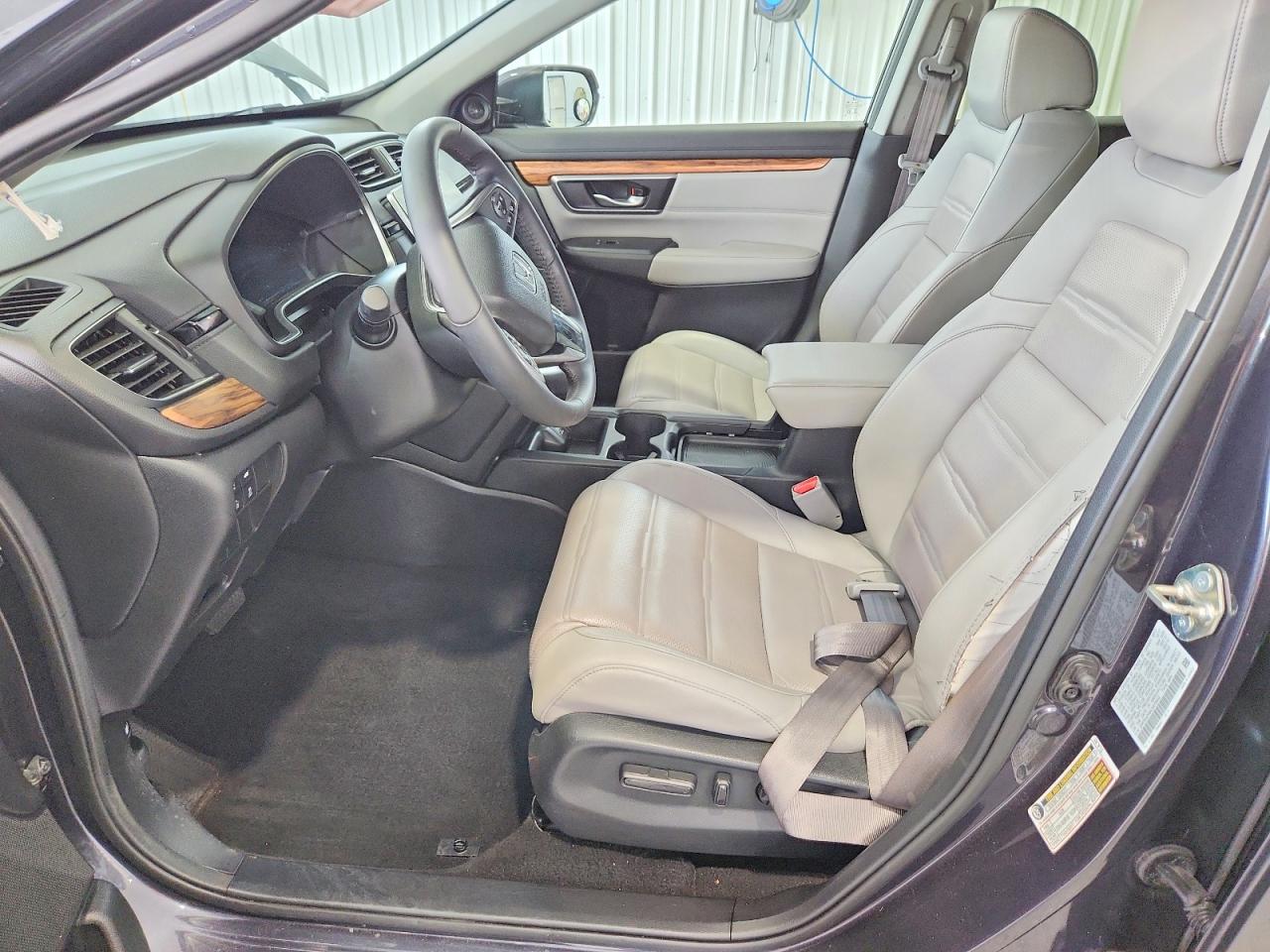 2HKRW2H84JH615442 · 2018 HONDA CR-V · 7/13