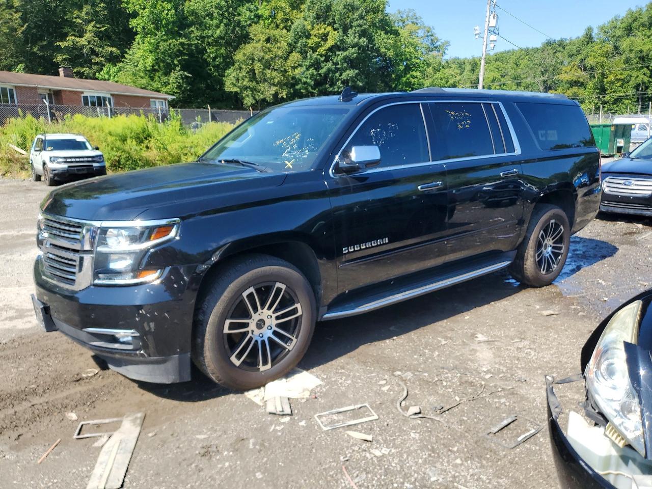 1GNSKJKC0HR124221 · 2017 CHEVROLET SUBURBAN