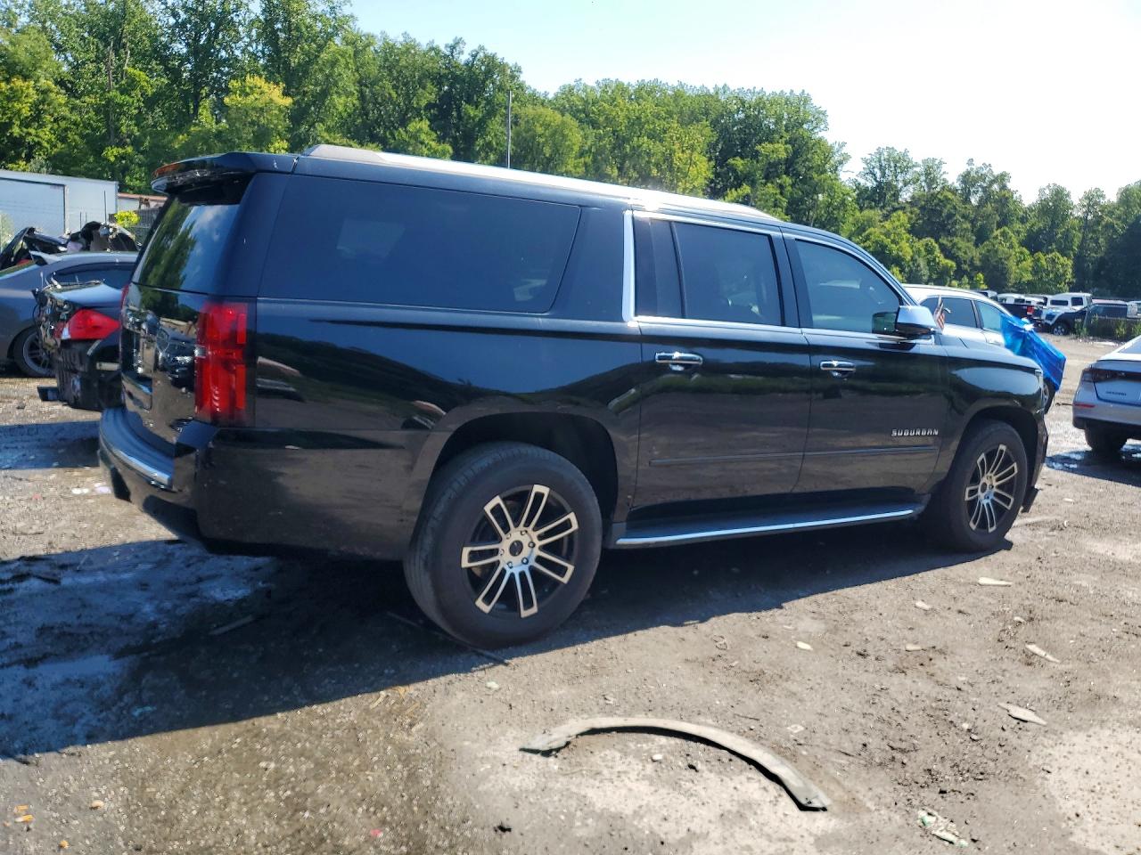 1GNSKJKC0HR124221 · 2017 CHEVROLET SUBURBAN · 3/13