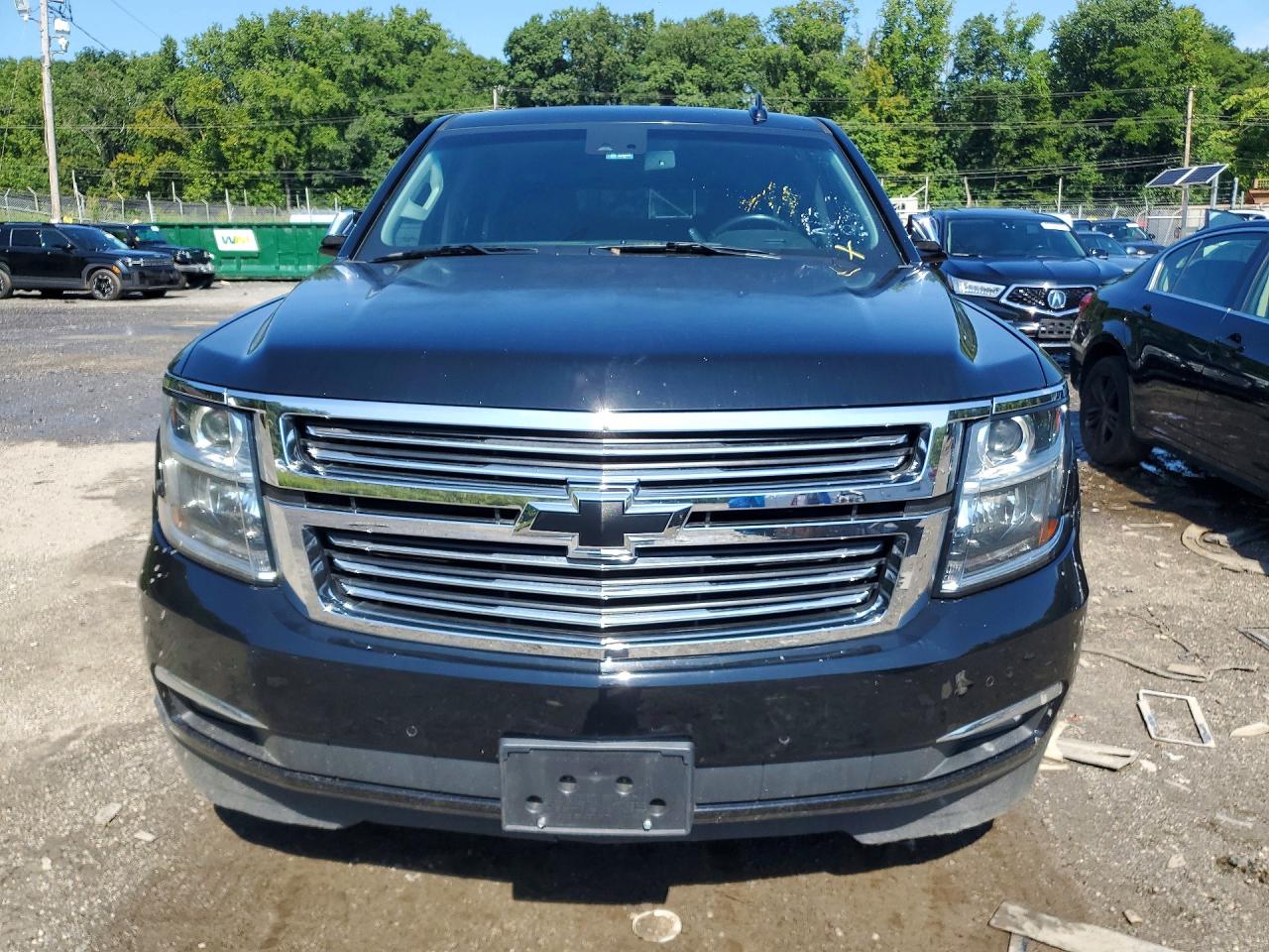 1GNSKJKC0HR124221 · 2017 CHEVROLET SUBURBAN · 5/13