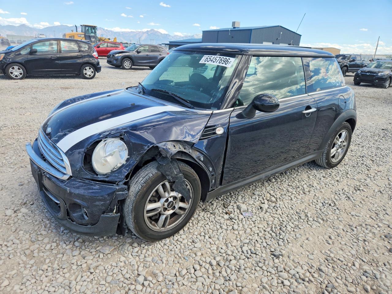 WMWSU3C5XCT543748 · 2012 MINI COOPER