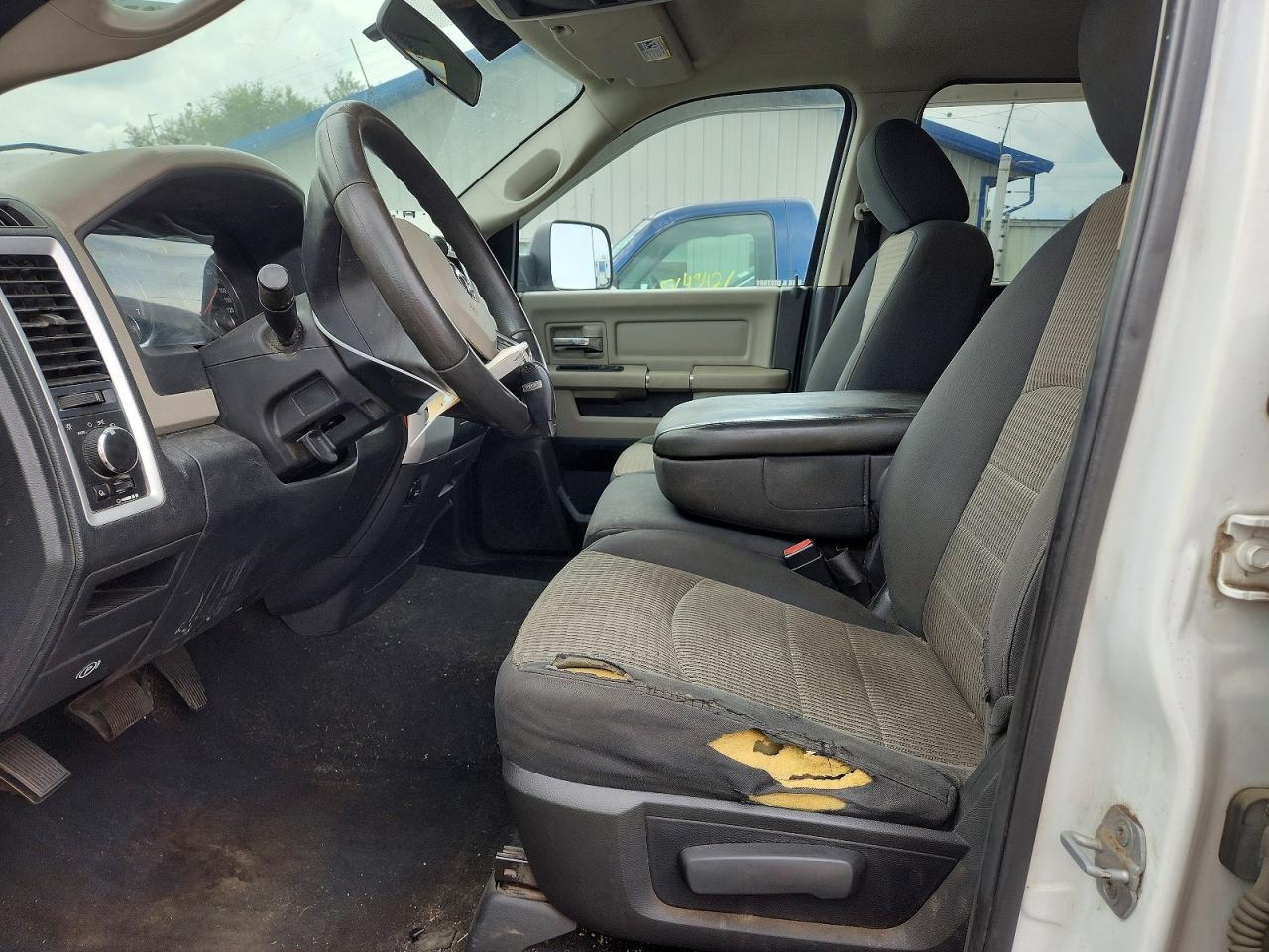 1D7RV1GP0BS674664 · 2011 DODGE RAM 1500 · 7/12