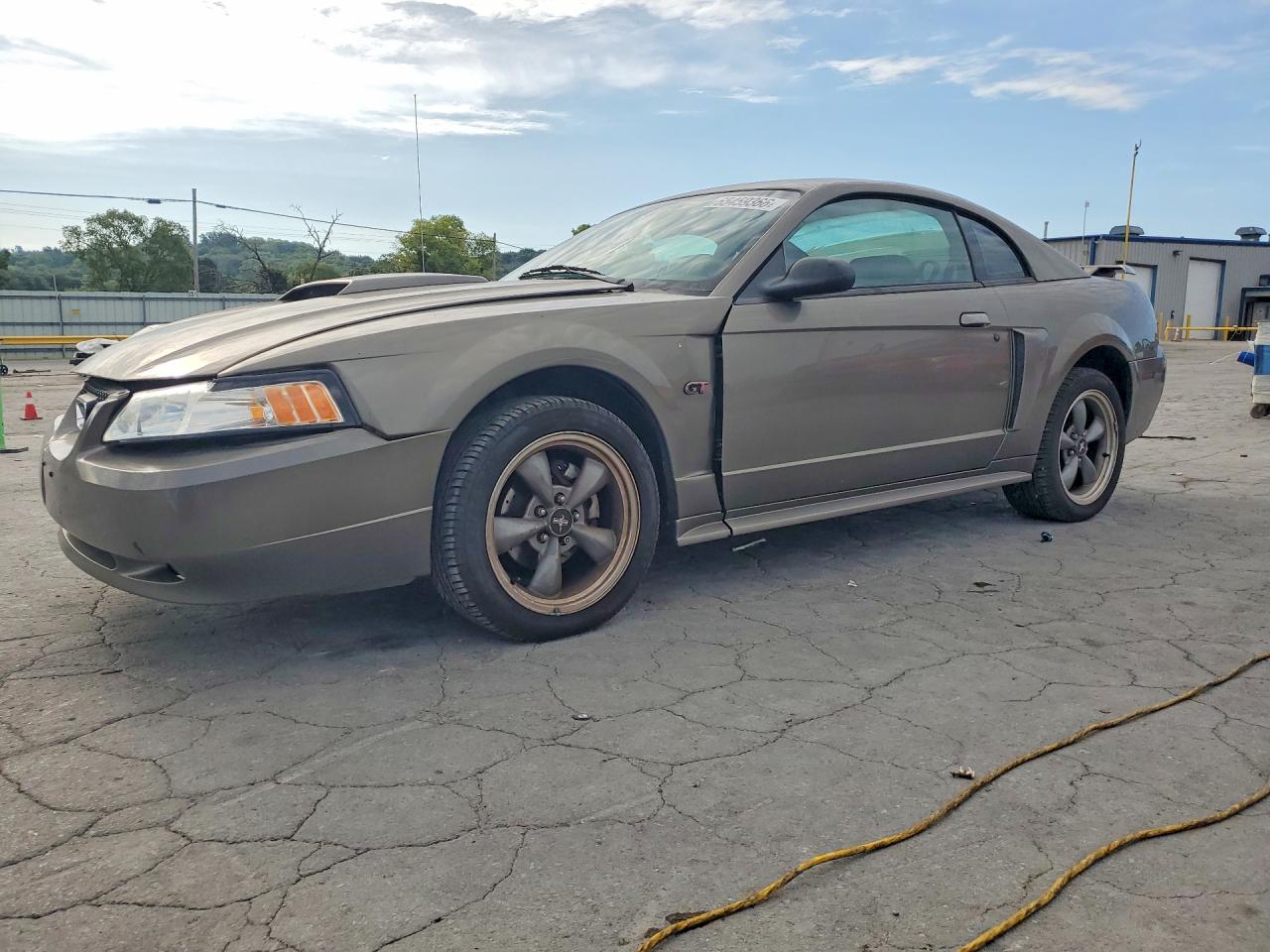 2002 FORD MUSTANG