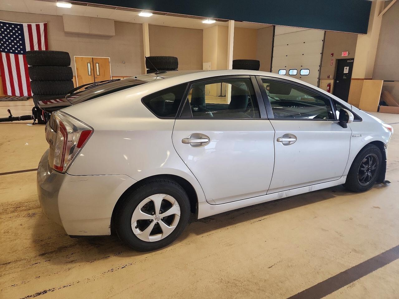 JTDKN3DU3F0468998 · 2015 TOYOTA PRIUS · 3/12