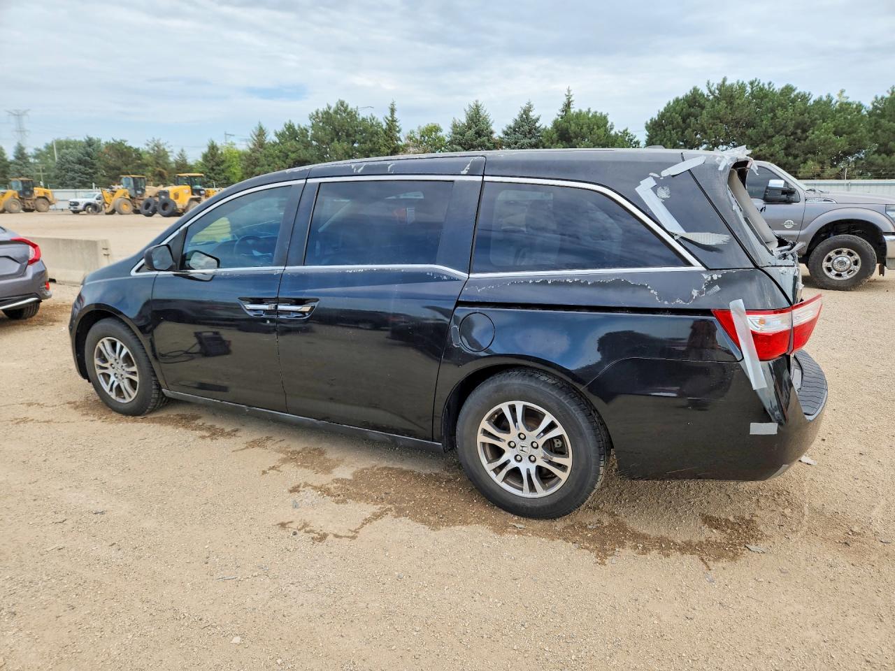 5FNRL5H61BB080269 · 2011 HONDA ODYSSEY · 2/12