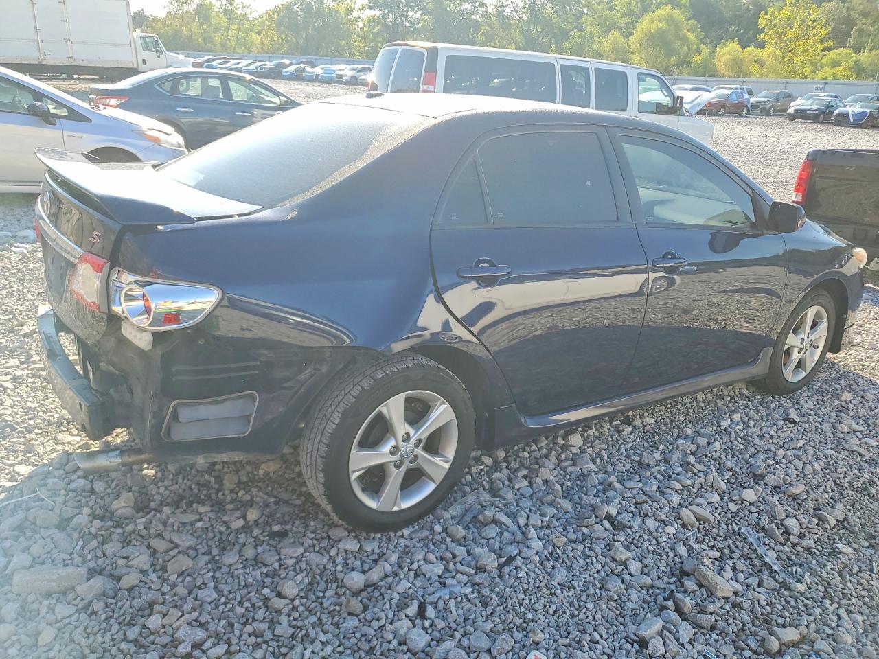 2T1BU4EE0BC697235 · 2011 TOYOTA COROLLA · 3/13