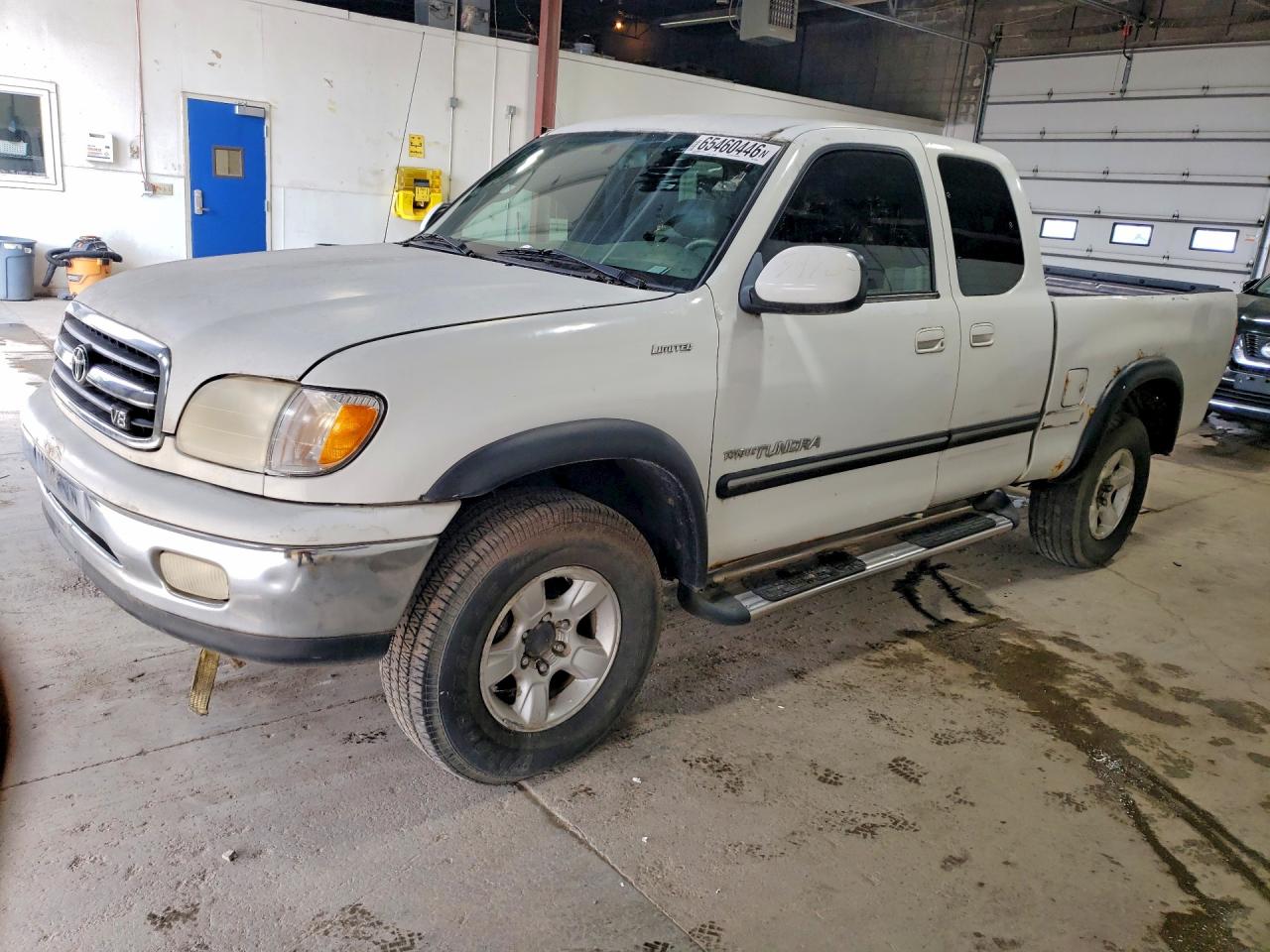 5TBBT4812YS088698 · 2000 TOYOTA TUNDRA
