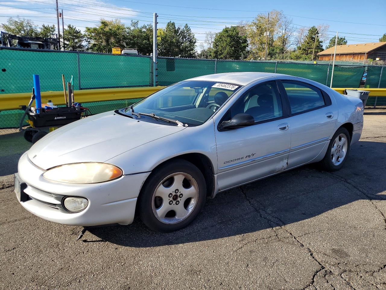 2B3HD76V2YH387971 · 2000 DODGE INTREPID
