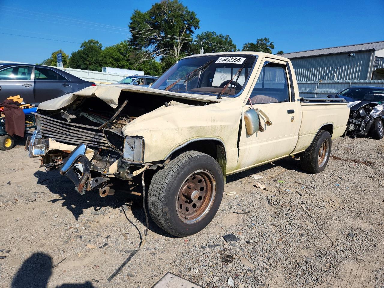 JT4RN50R9G0128056 · 1986 TOYOTA PICKUP