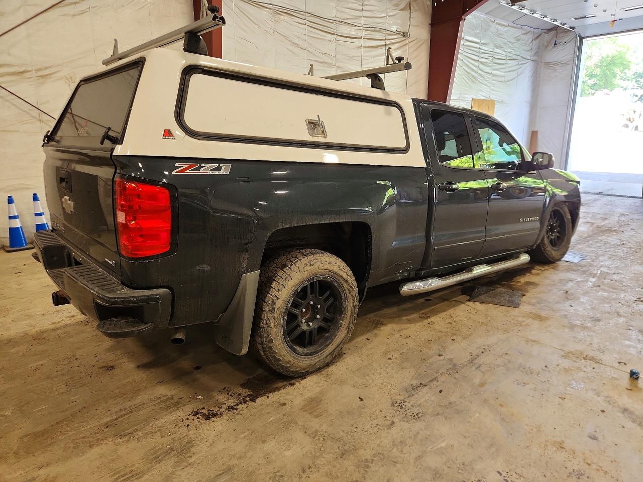 1GCVKREC2HZ353693 · 2017 CHEVROLET SILVERADO · 3/11