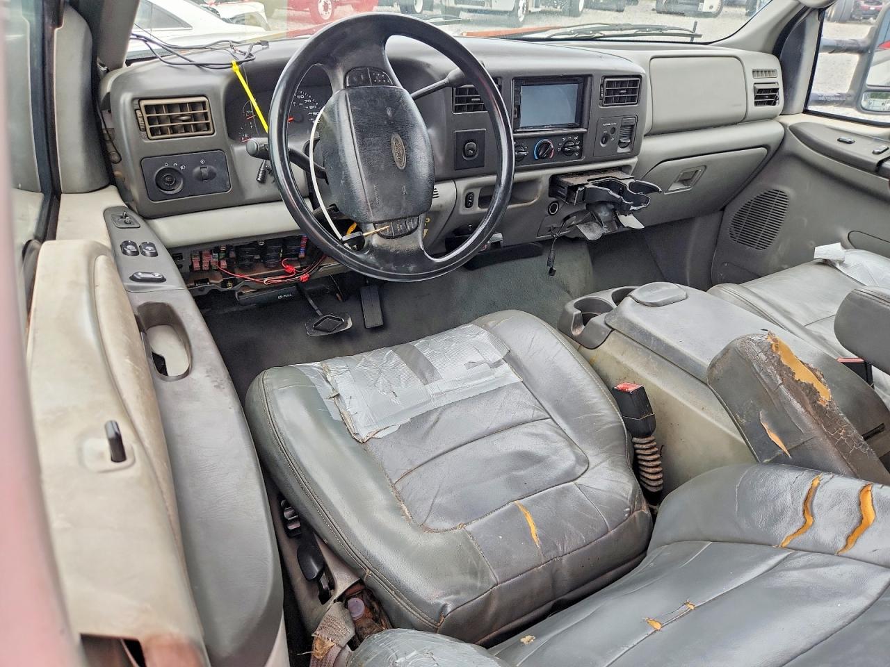 1FTNX20F82ED23283 · 2002 FORD F250 · 8/14