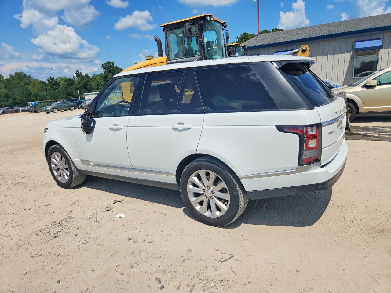 SALGS2VF8FA224470 · 2015 LAND ROVER RANGE ROVER · 2/13
