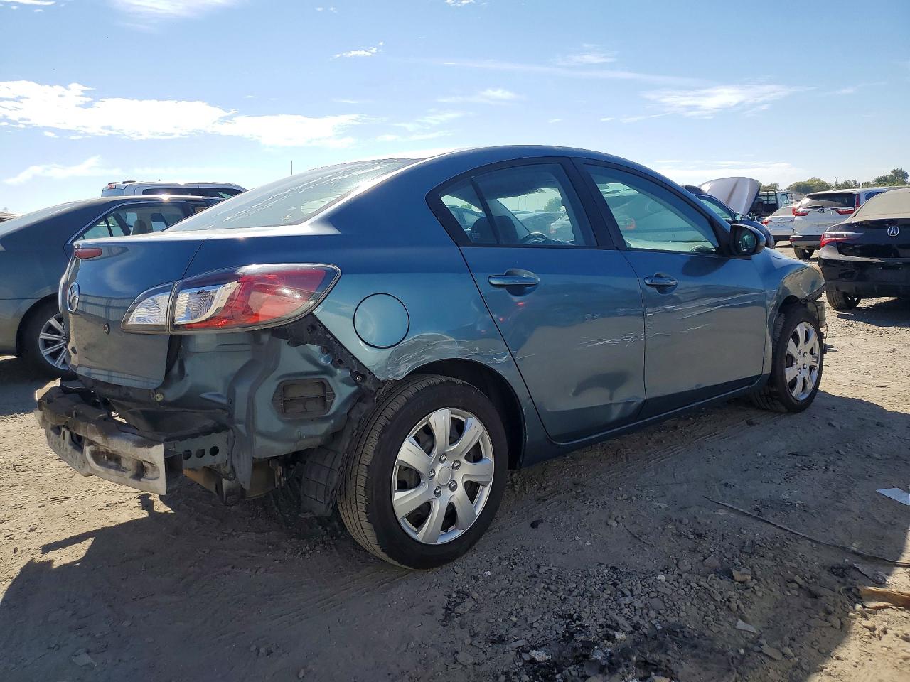 JM1BL1UG7B1459858 · 2011 MAZDA 3 · 3/13