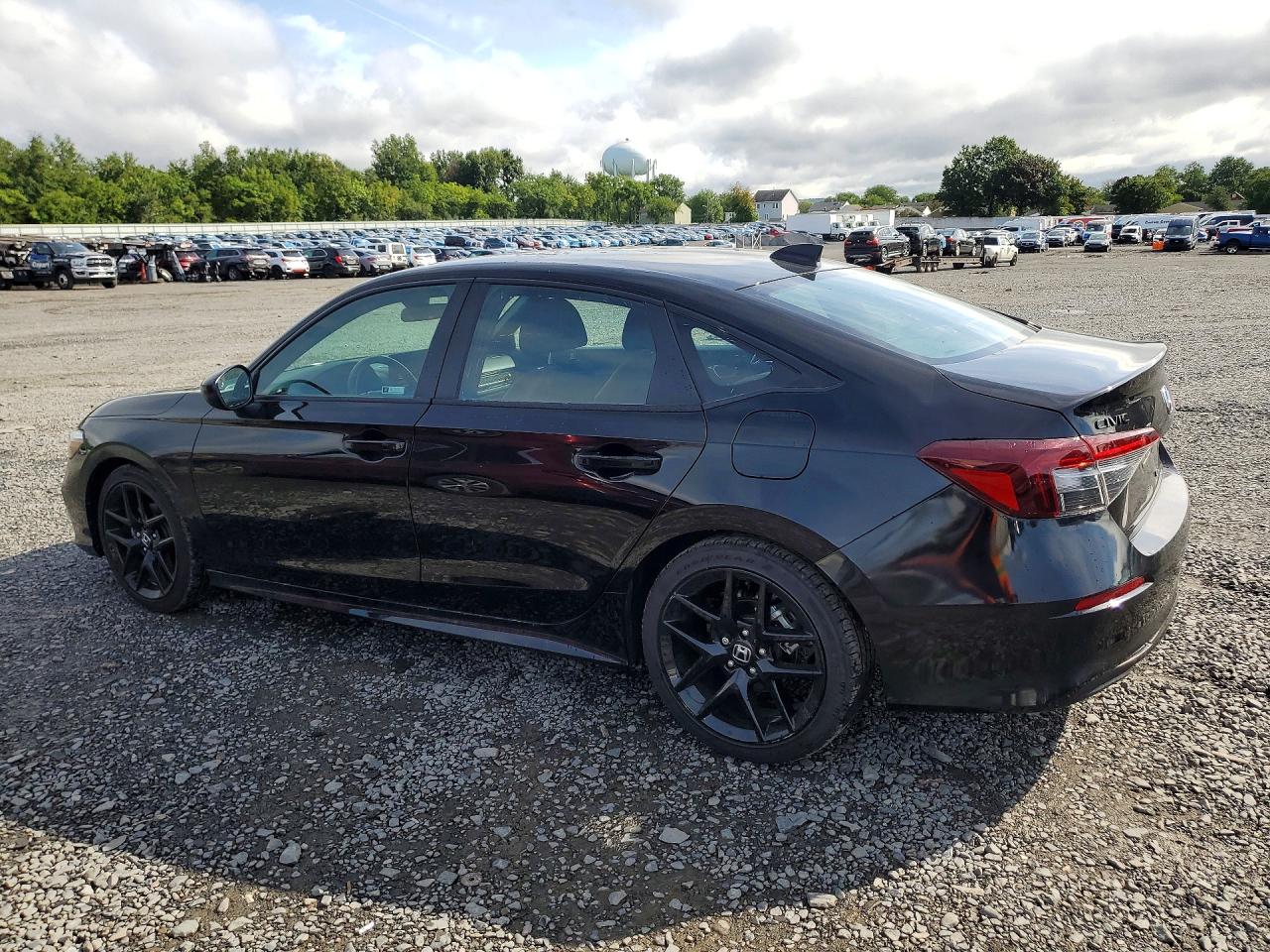 2HGFE2F56TH501230 · 2026 HONDA CIVIC · 2/12