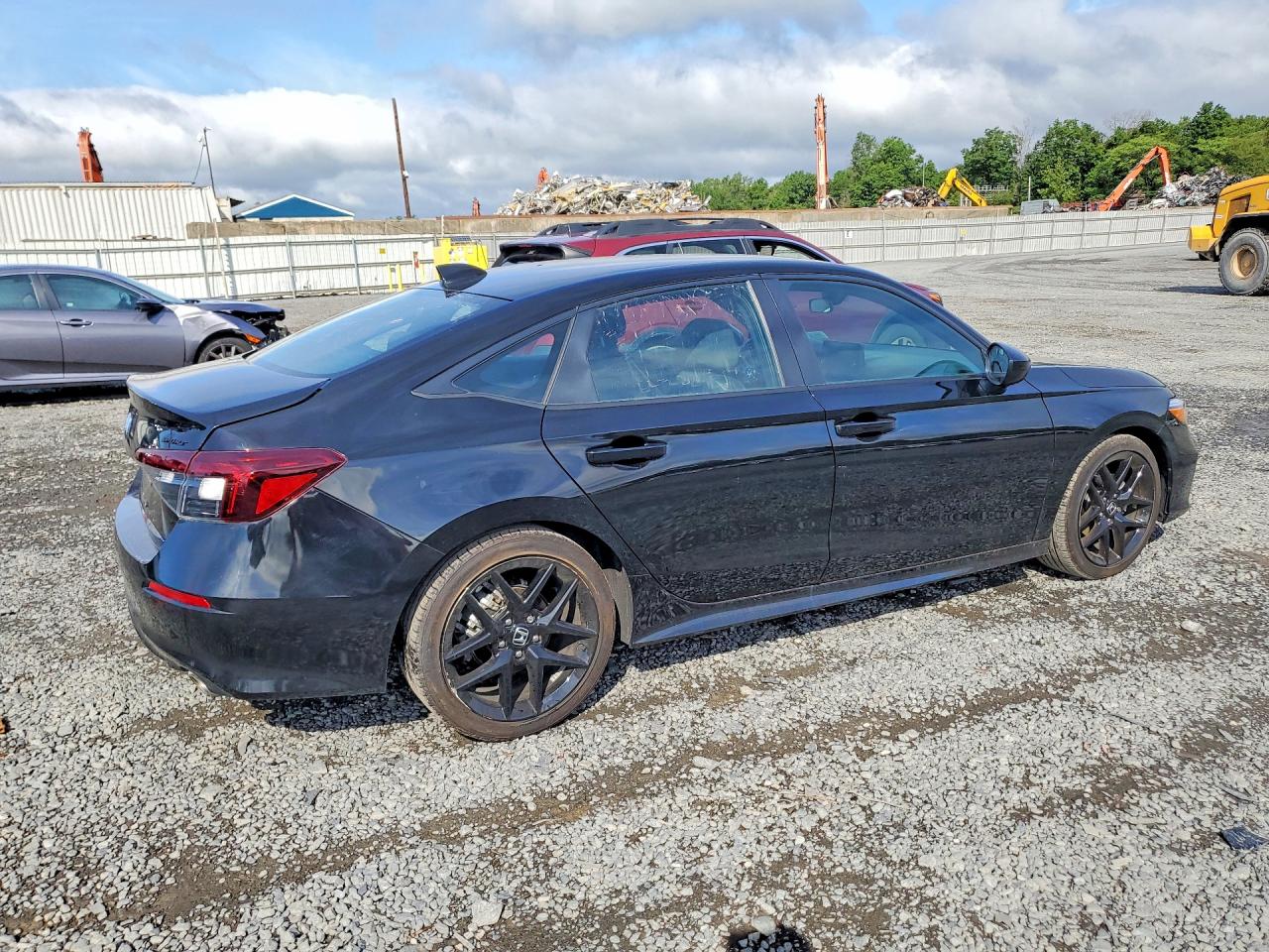 2HGFE2F56TH501230 · 2026 HONDA CIVIC · 3/12