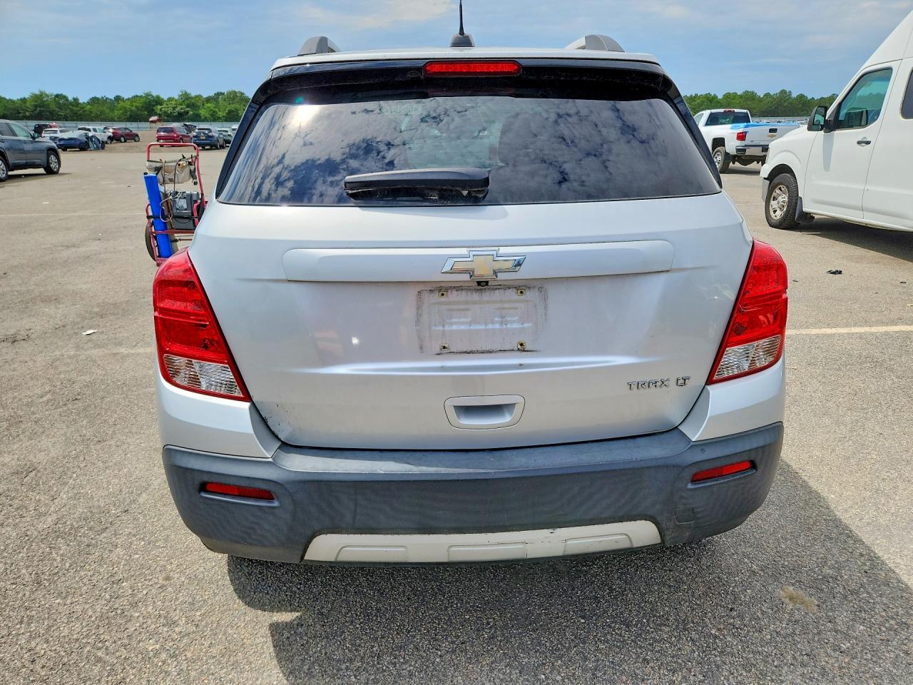KL7CJLSB8GB649776 · 2016 CHEVROLET TRAX · 6/13