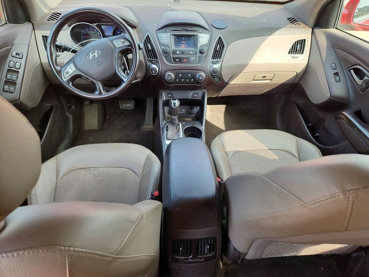 KM8JUCAGXFU107298 · 2015 HYUNDAI TUCSON · 8/13