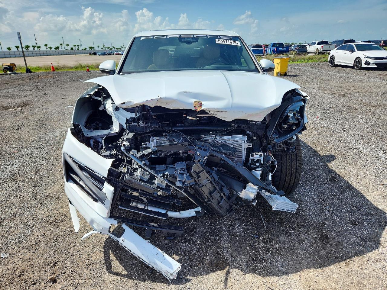 WP1AA2AYXTDA04005 · 2026 PORSCHE CAYENNE · 5/13