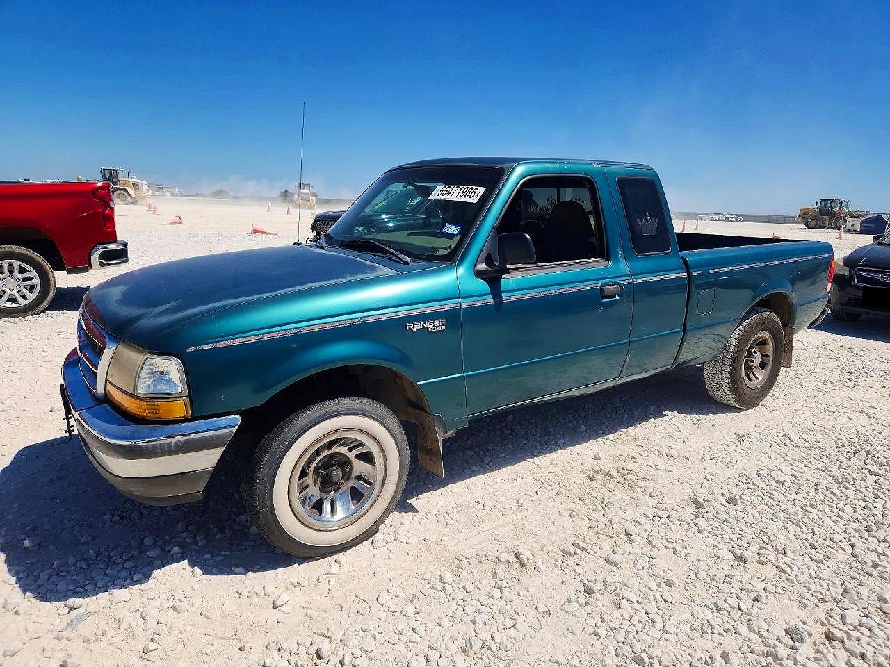 1FTYR14U8WTA40331 · 1998 FORD RANGER