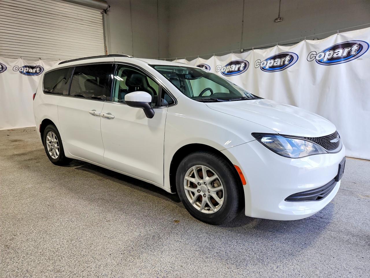2C4RC1DG6LR256827 · 2020 CHRYSLER VOYAGER · 4/13