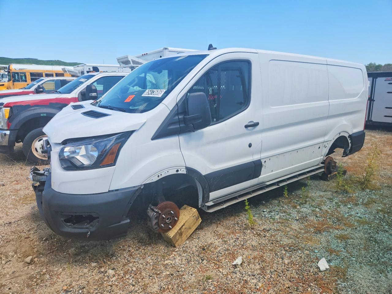 1FTBR1Y8XRKA70217 · 2024 FORD TRANSIT