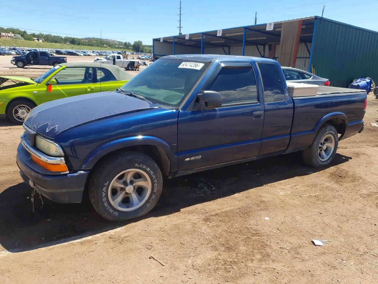 1GCCS195XYK238921 · 2000 CHEVROLET S TRUCK
